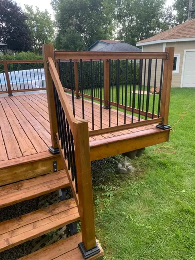 Extérieur de maison peint à Ottawa